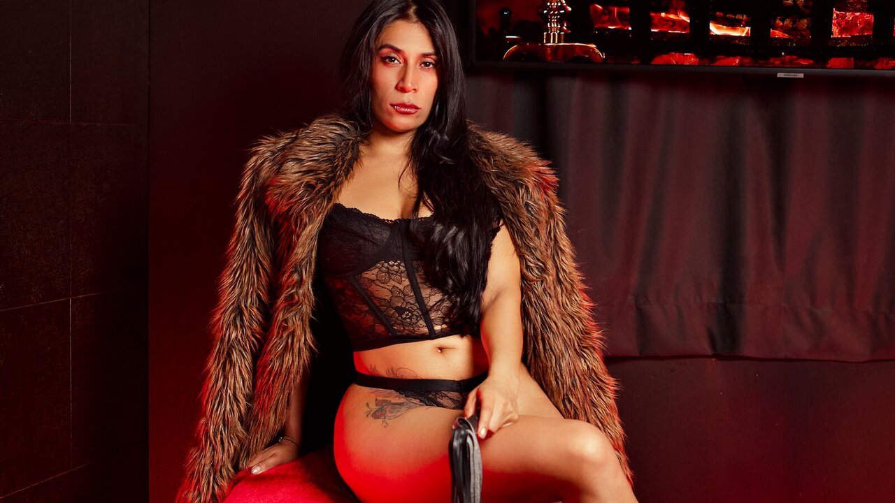 Speak with AfroditaDiur Live