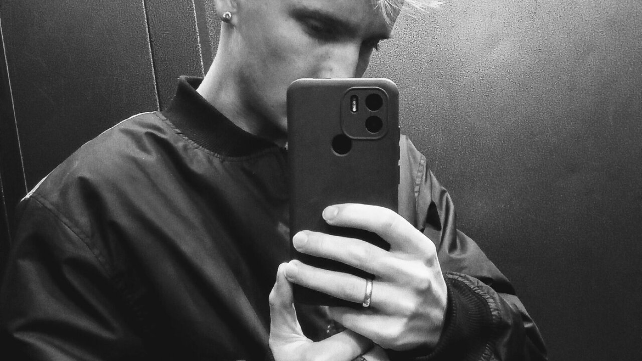 Speak with AlexDuncan Live