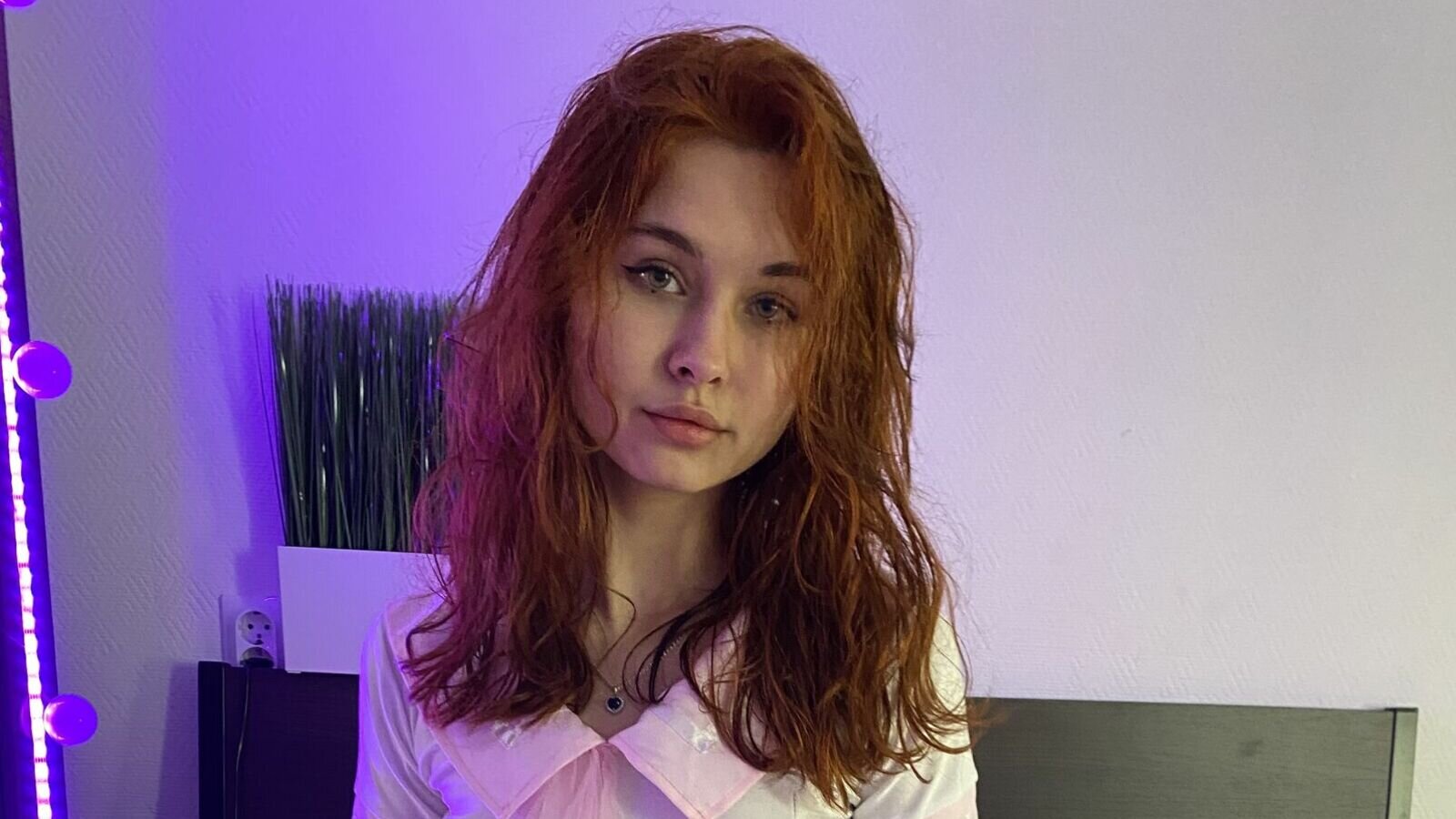 Speak with AlexaCake Live