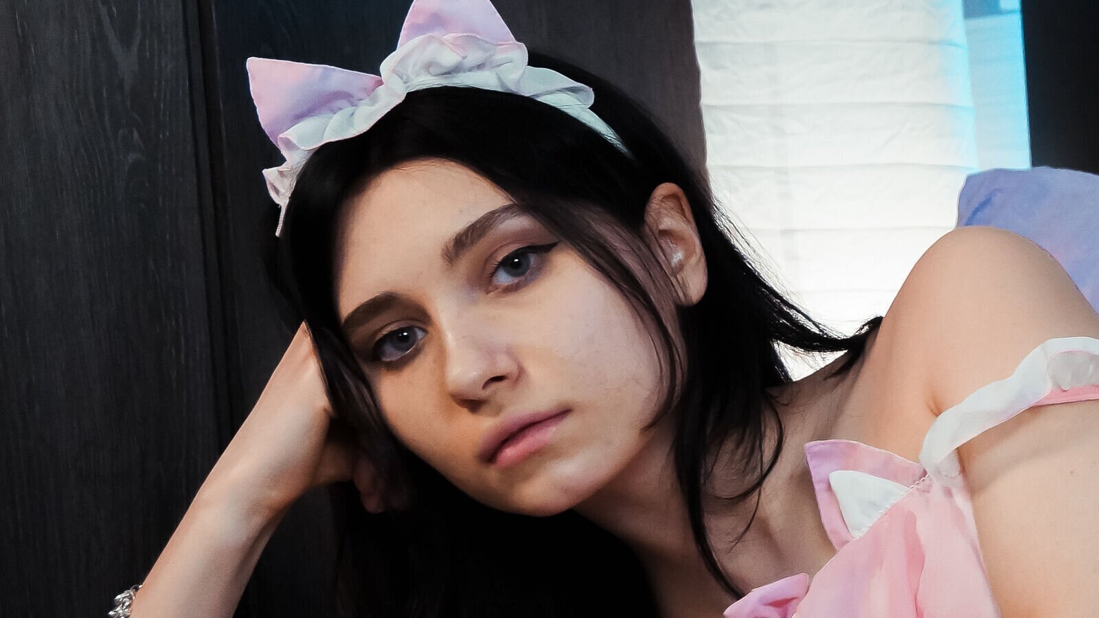 Speak with AliceSaxe Live