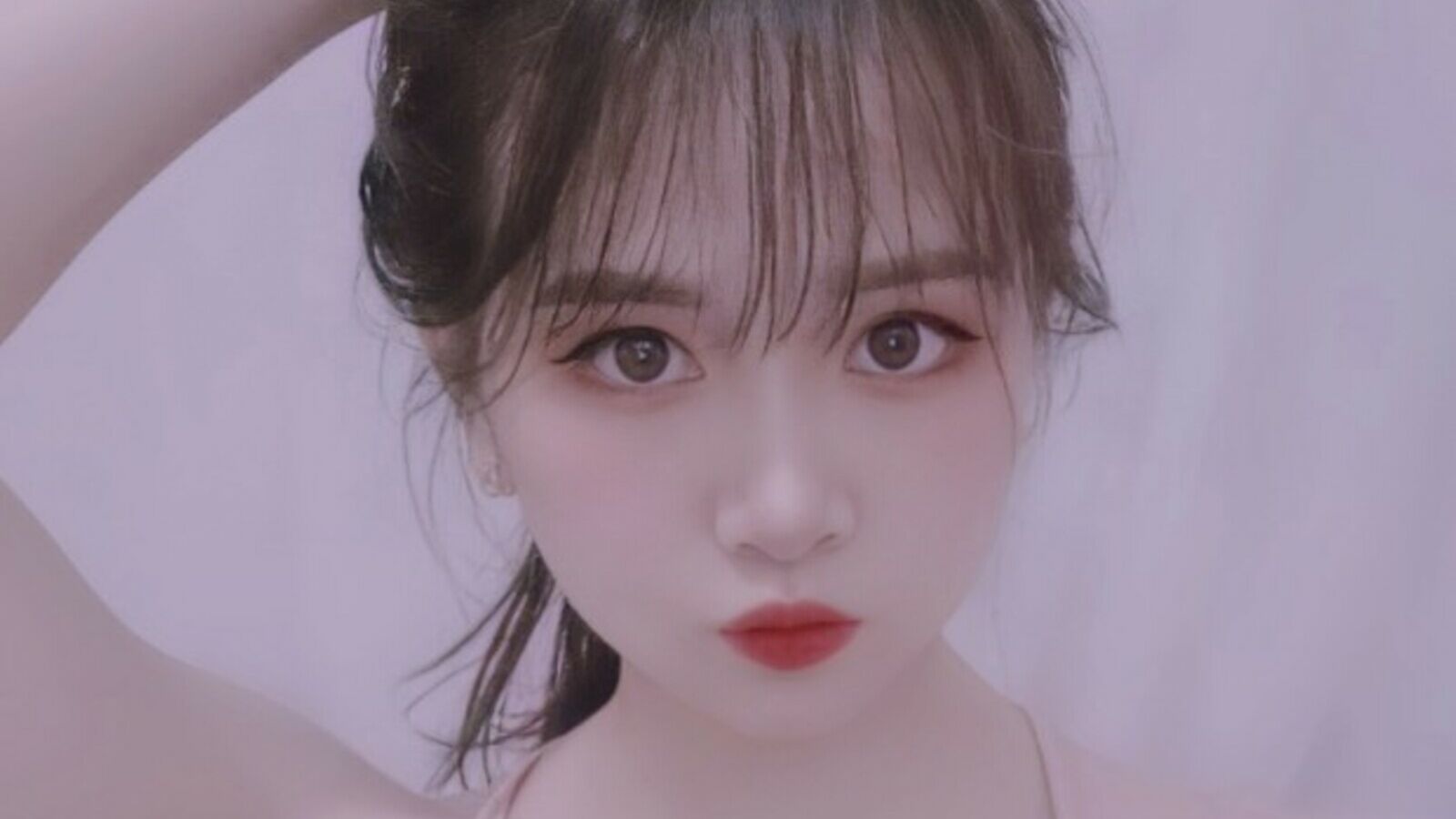 Speak with AlicieNguyen Live