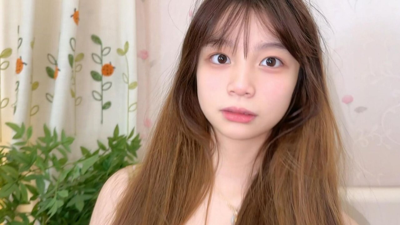 Speak with AmeliaBess Live