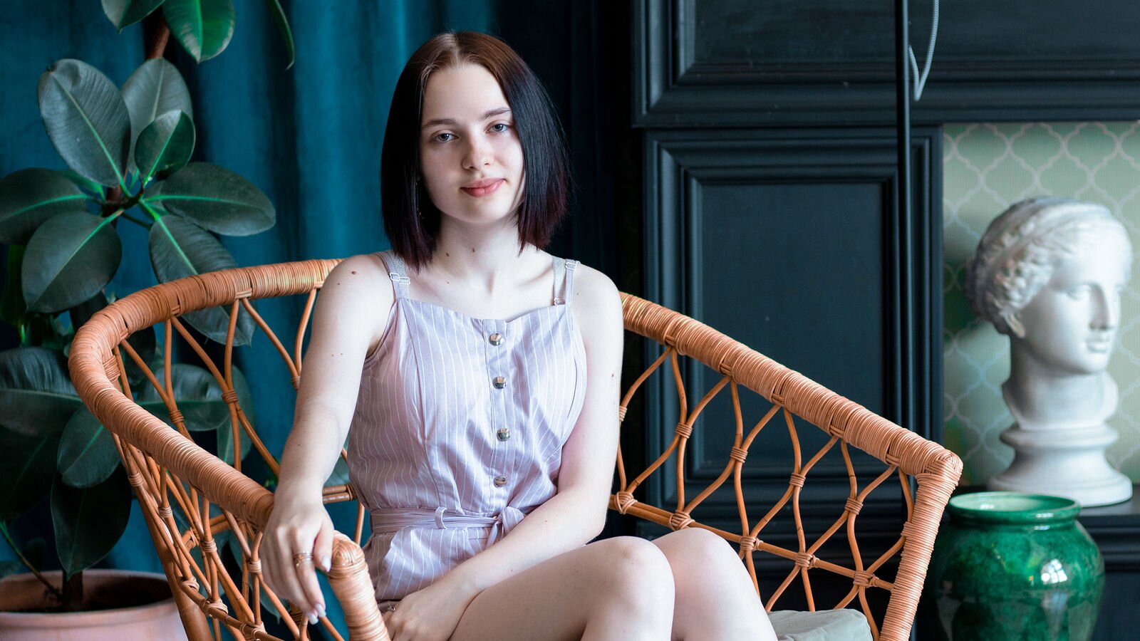 Speak with BritneyCartier Live