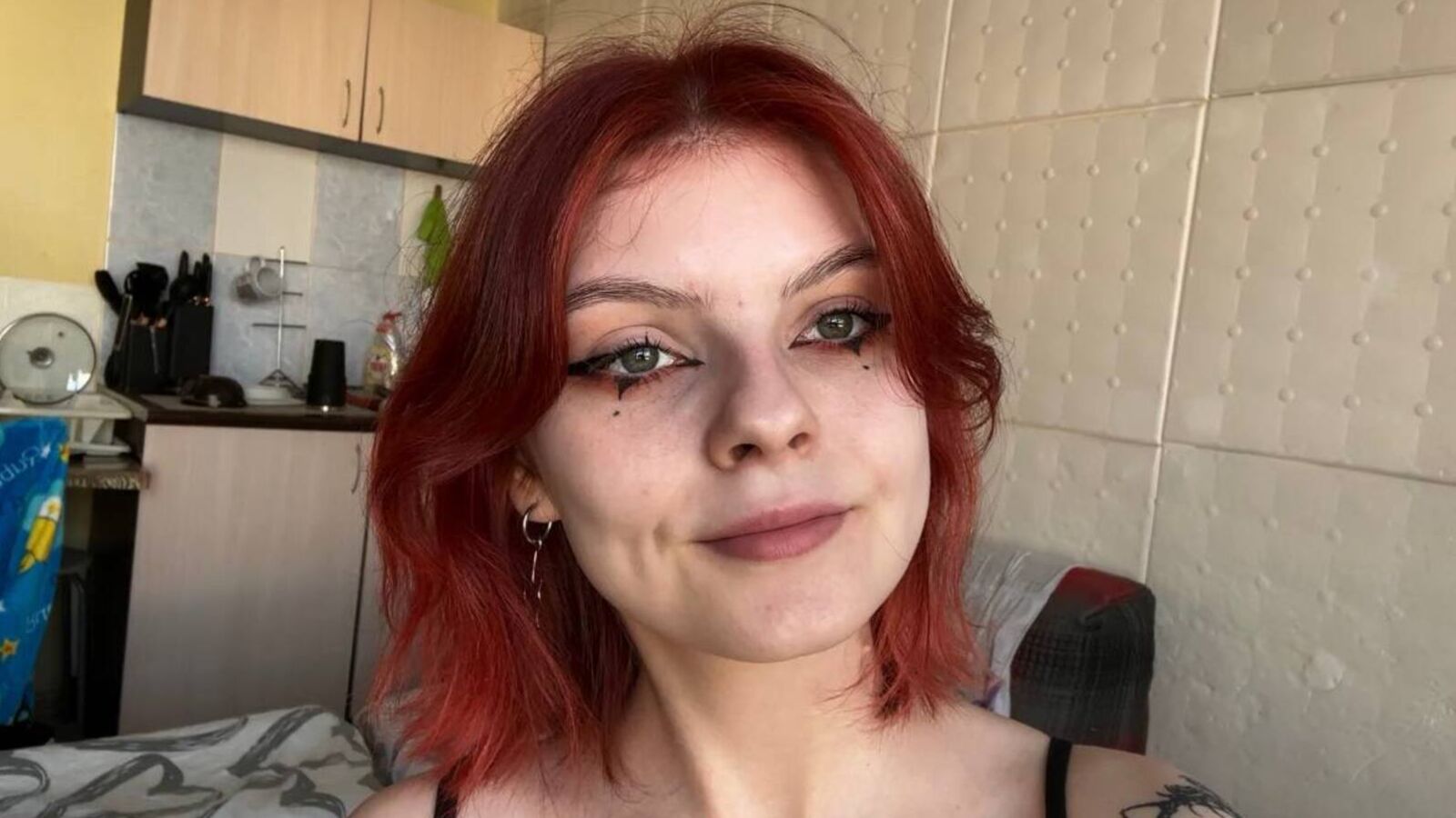 Speak with CariettaIbriss Live