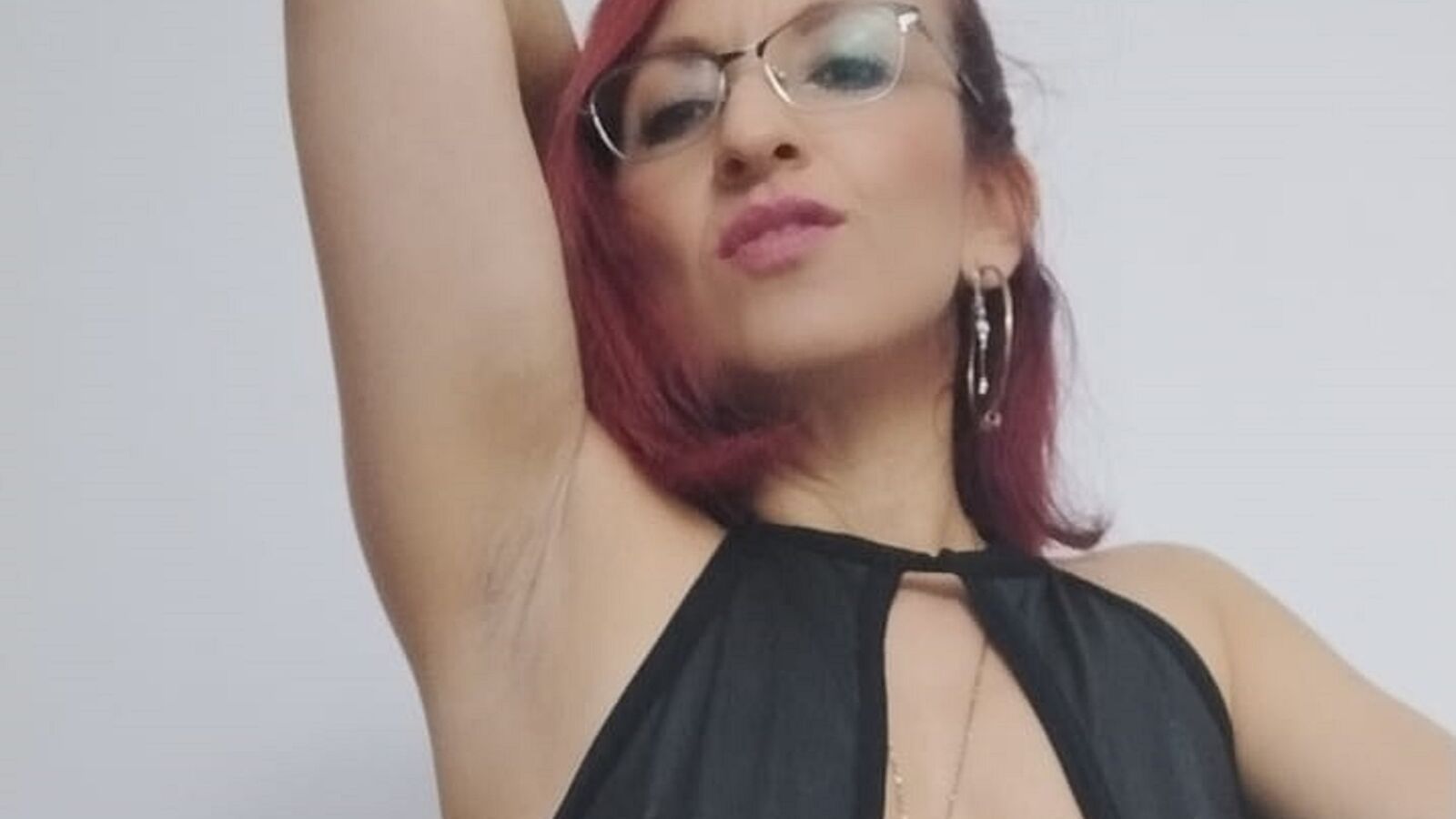 Speak with CataBenavidez Live