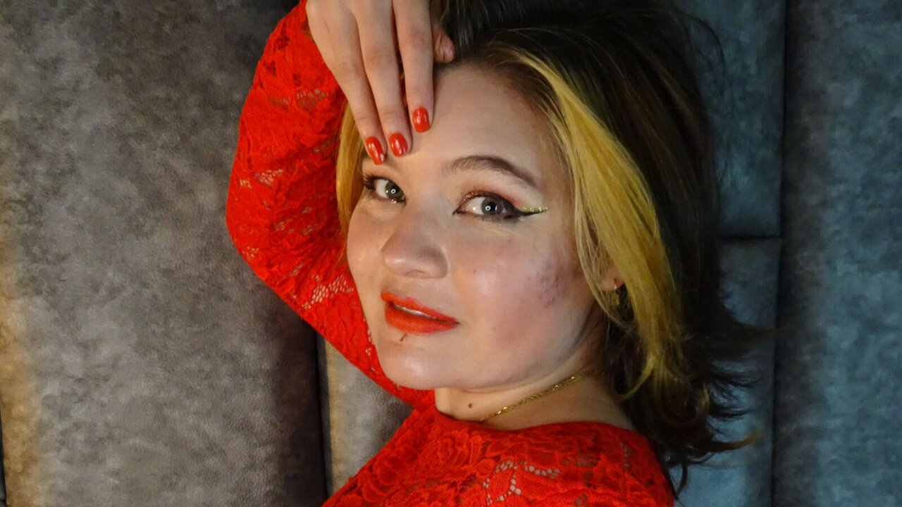 Speak with CatalinaDiaz Live