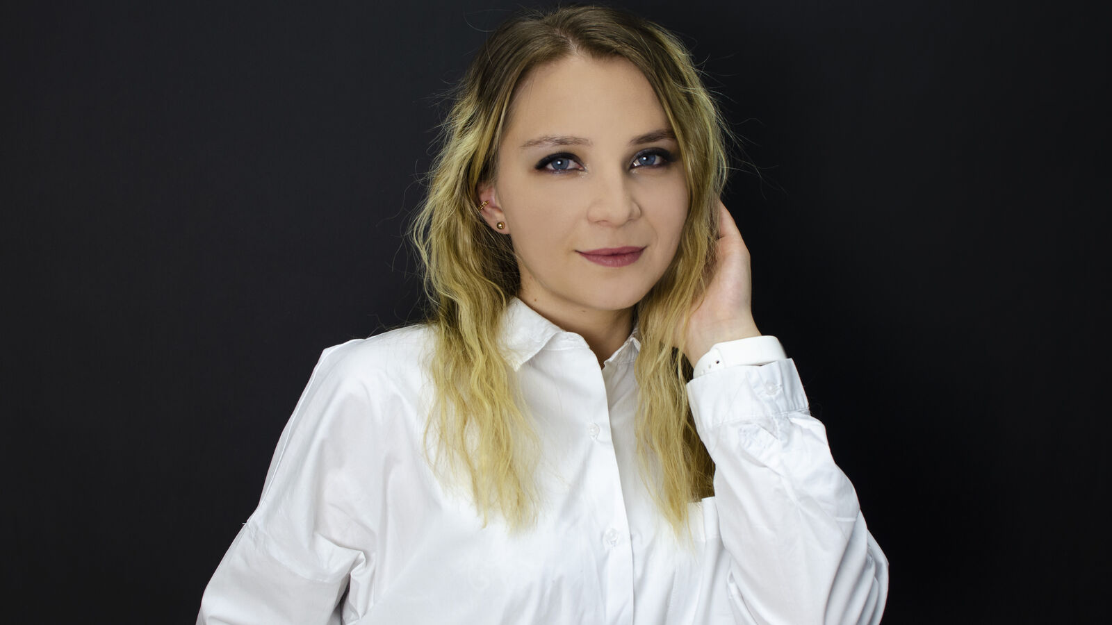 Speak with ChristianaSmith Live