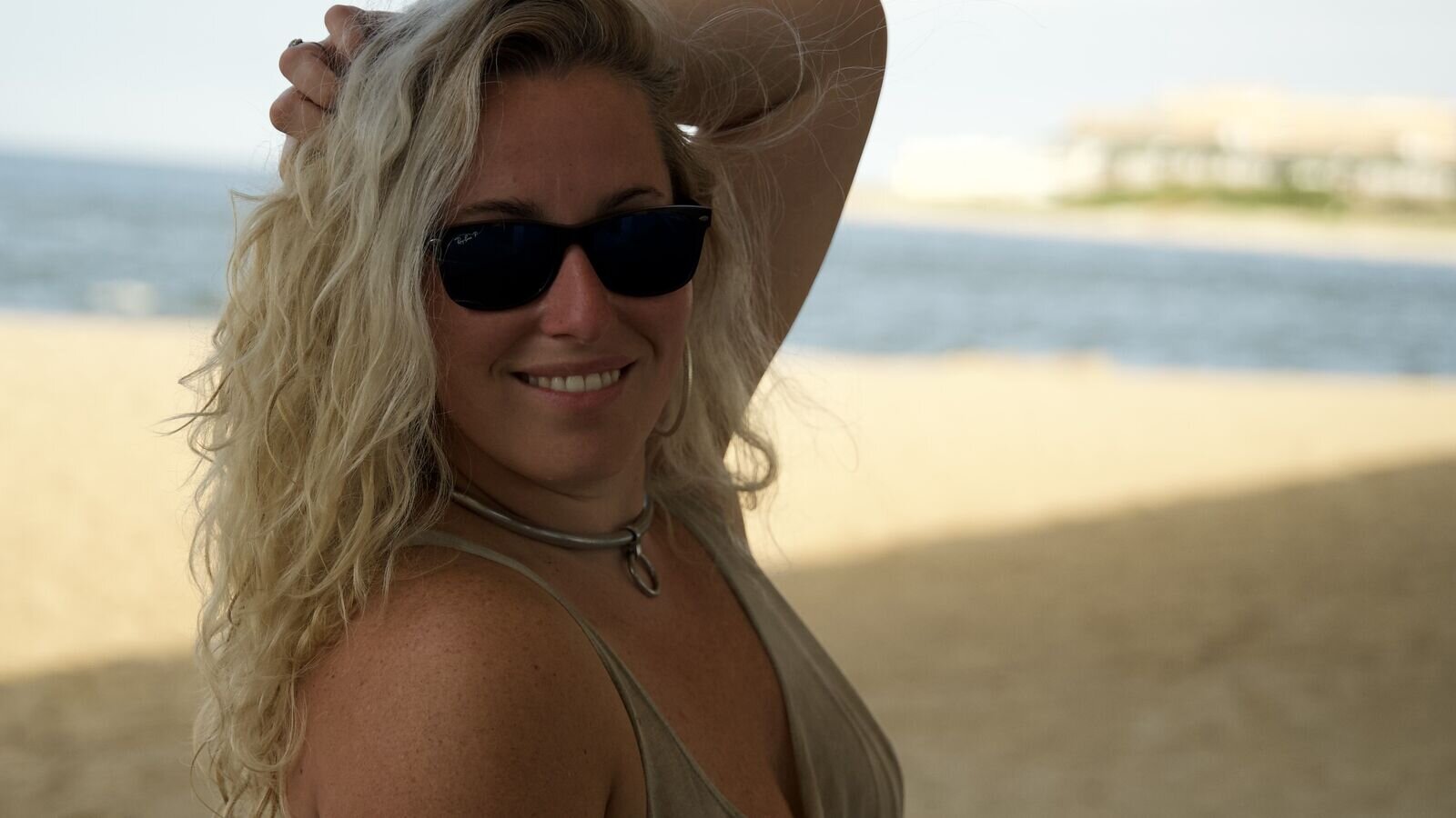 Speak with ChristinaQuinn Live