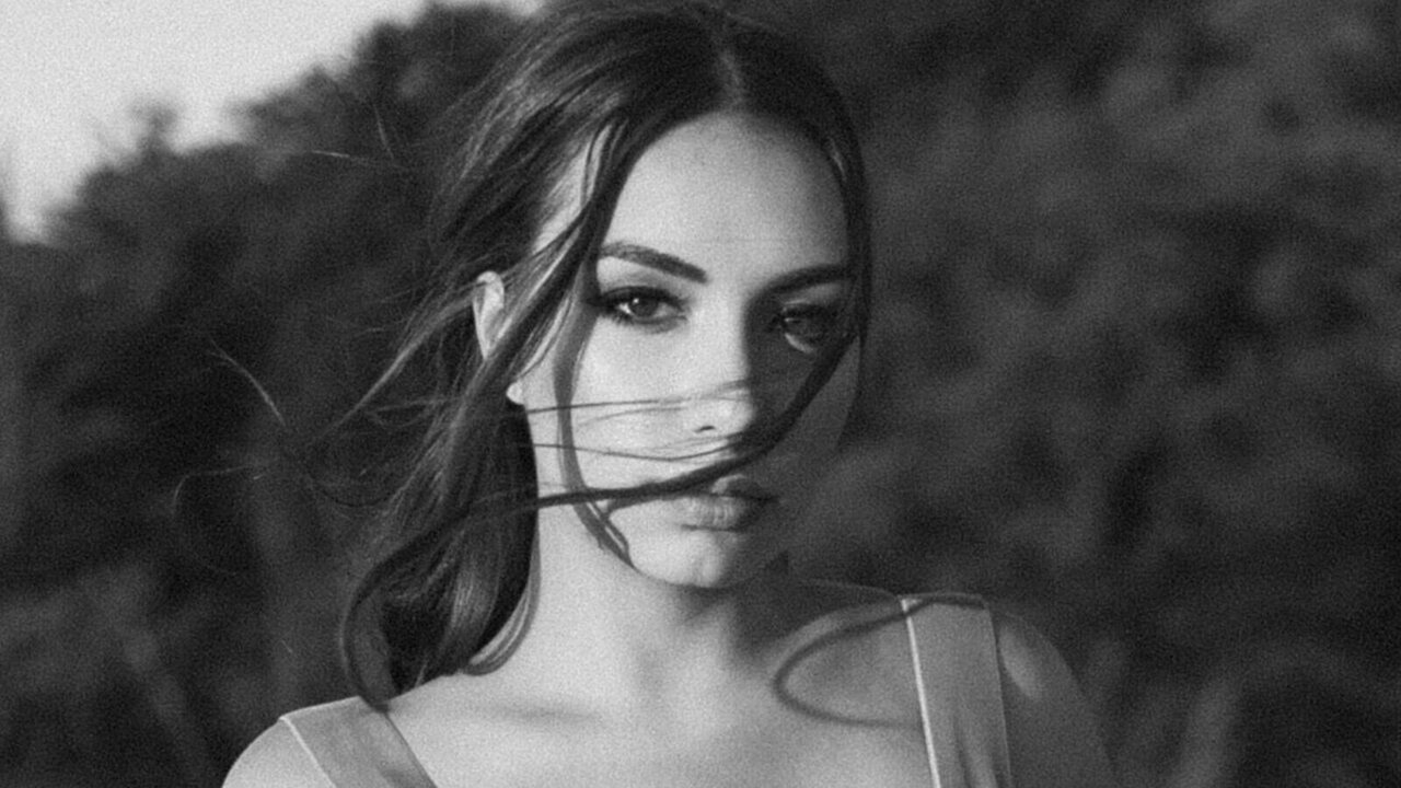 Speak with ColeenPynes Live