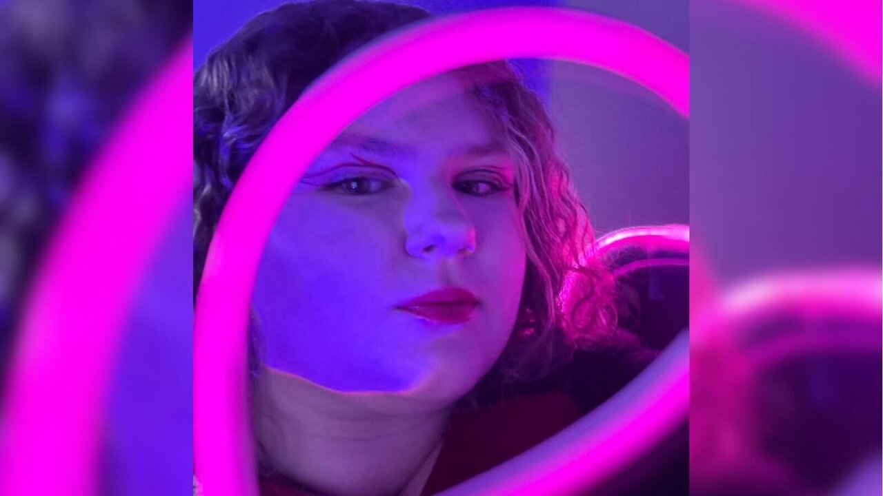 Speak with FlorenceAnderson Live