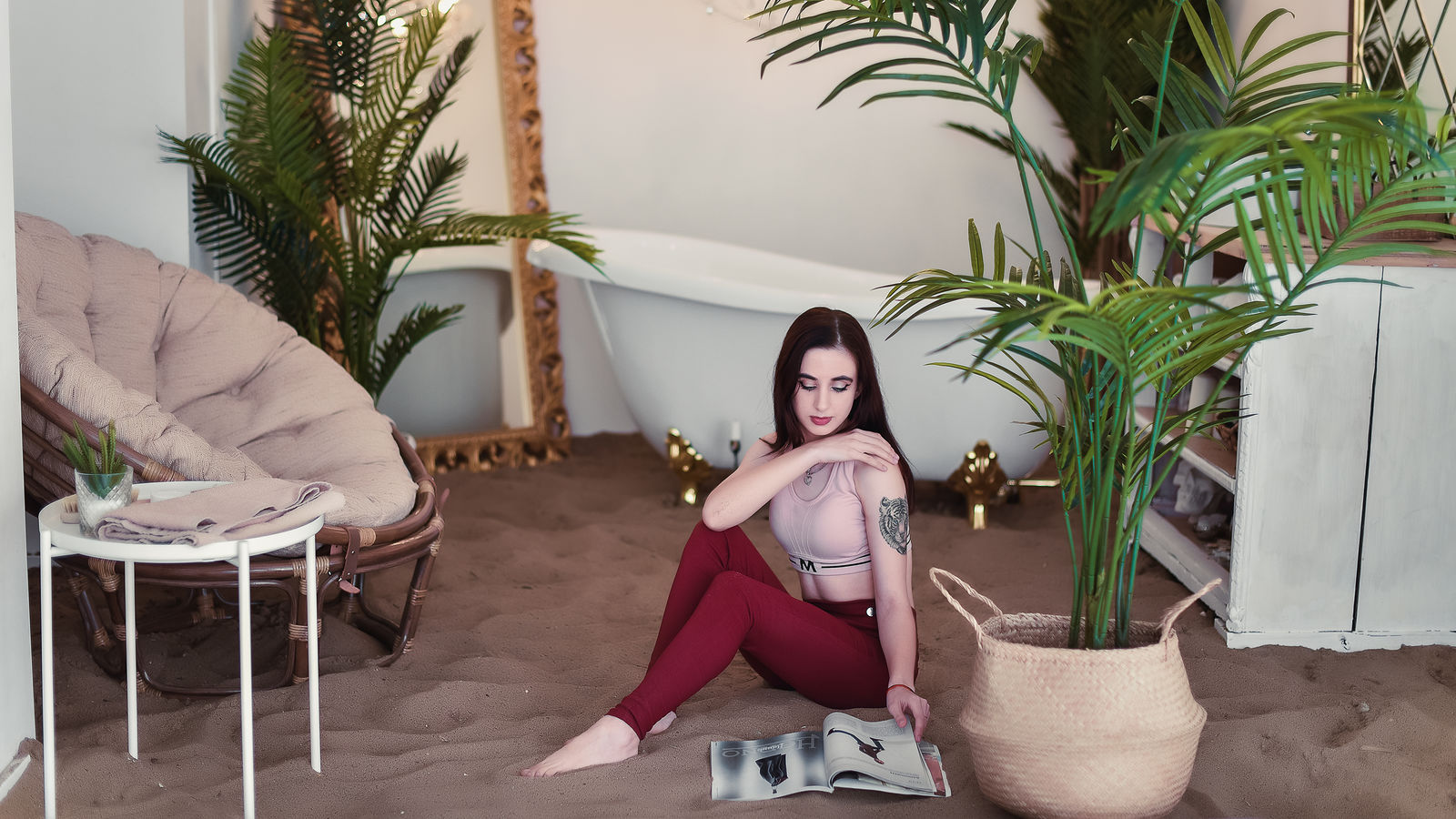 Speak with FranceskoJones Live