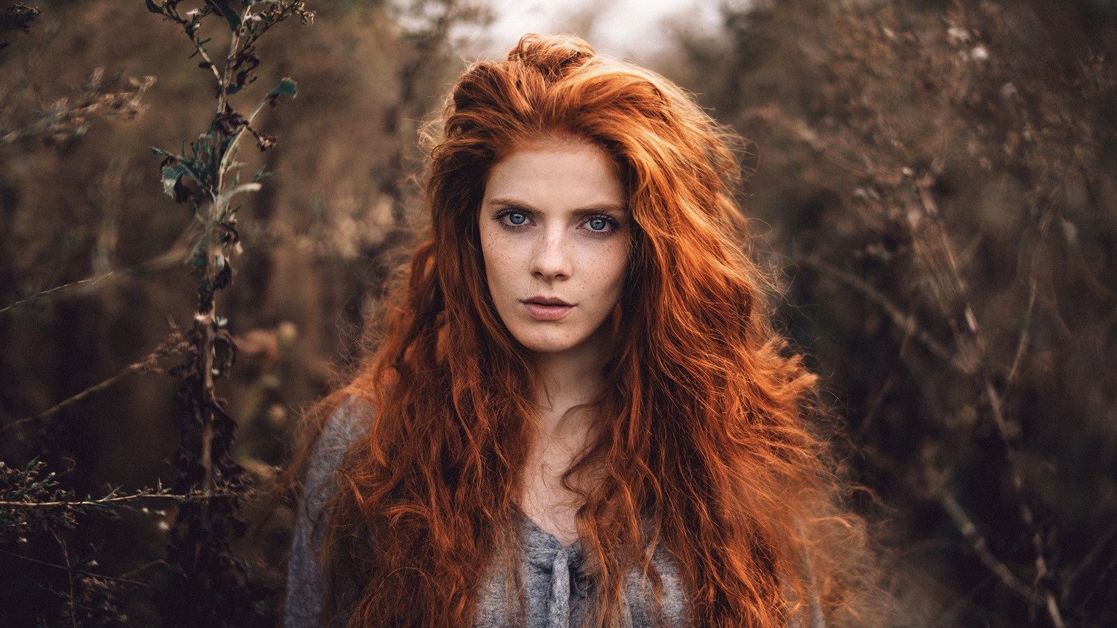 Speak with FreyaRoche Live