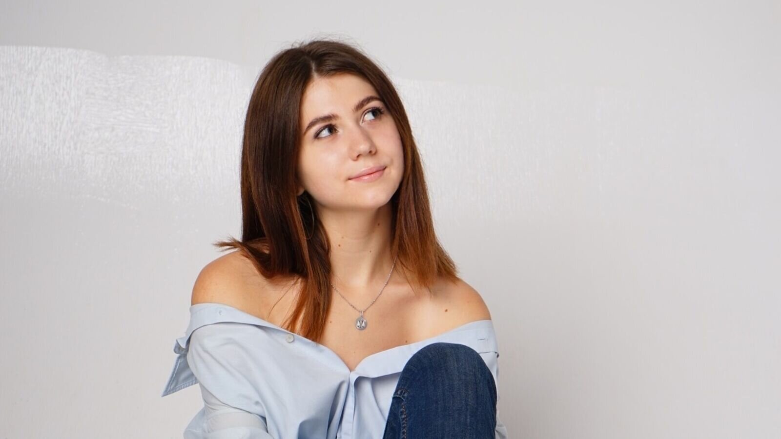 Speak with GabyJasey Live