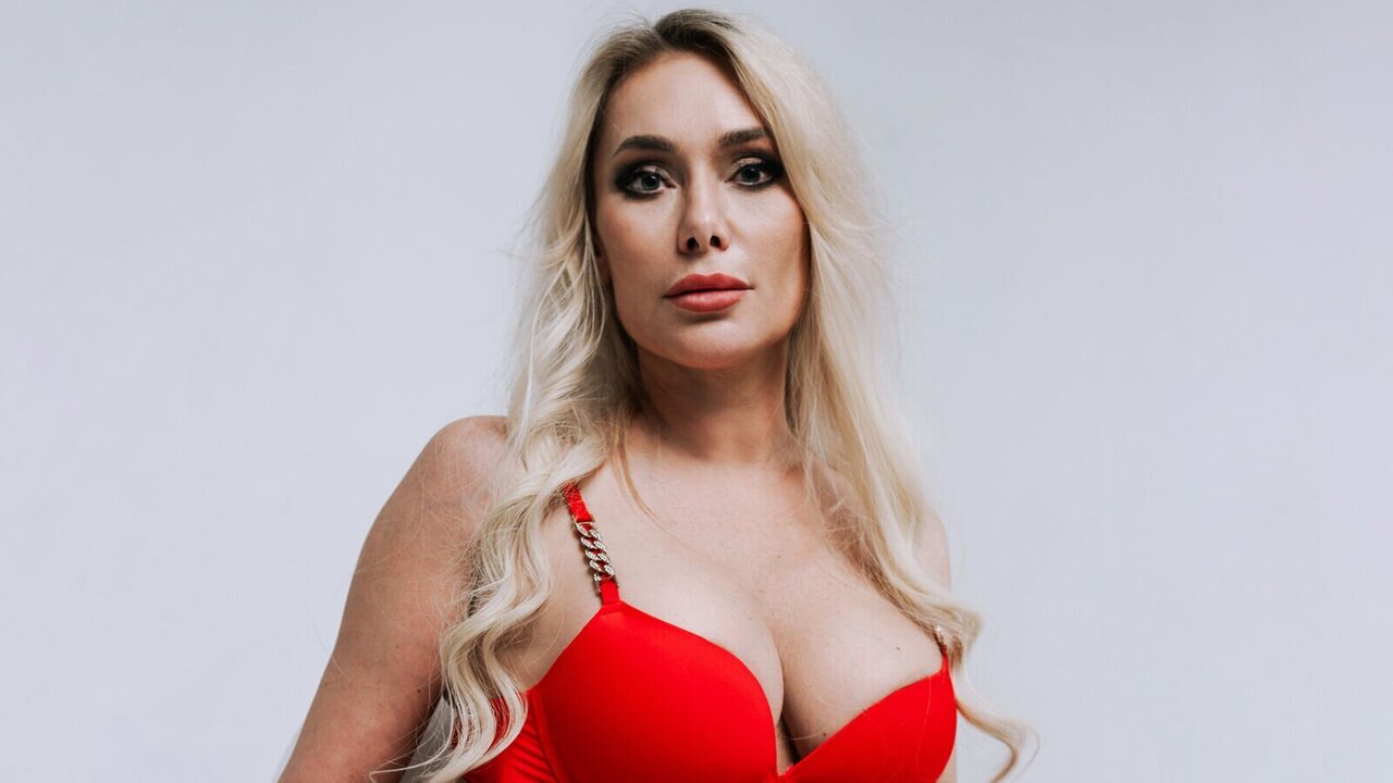 Speak with IsadoraDunkan Live