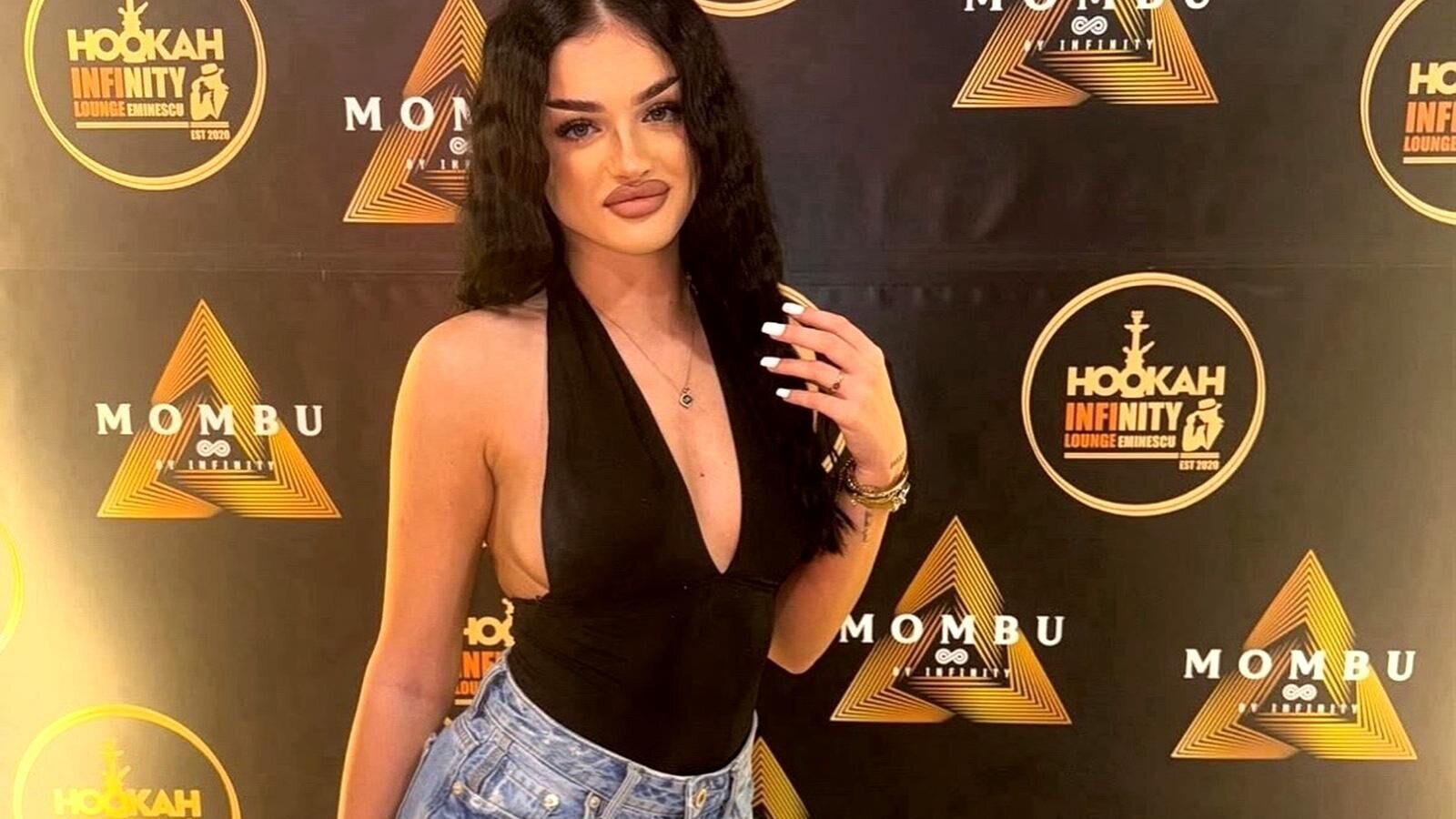 Speak with Larissya Live