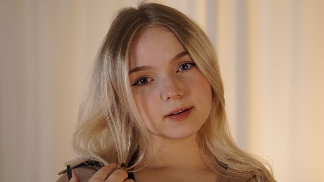 Speak with LizbethGodbold Live