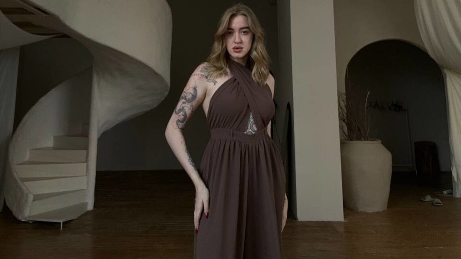 Speak with LoisSalazar Live