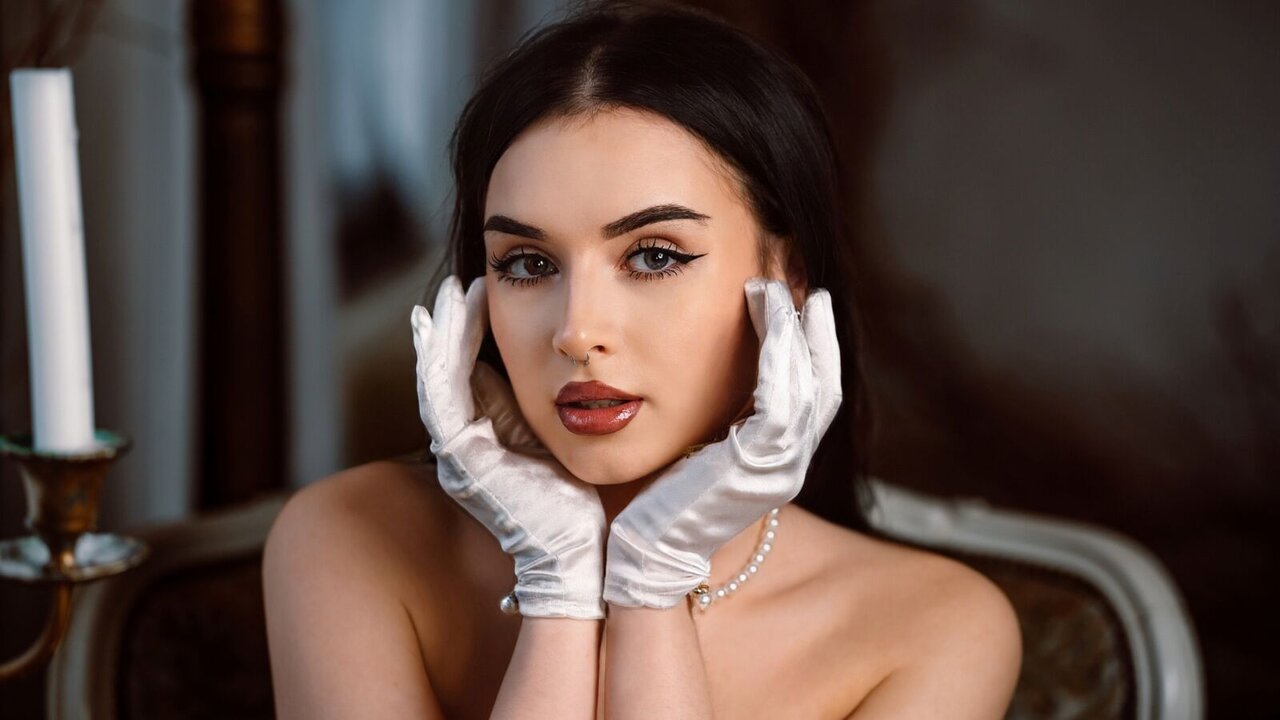 Speak with LollyPoli Live