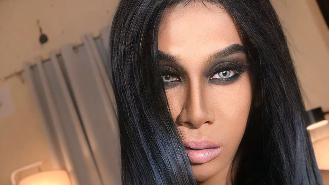 Speak with MariaWallace Live