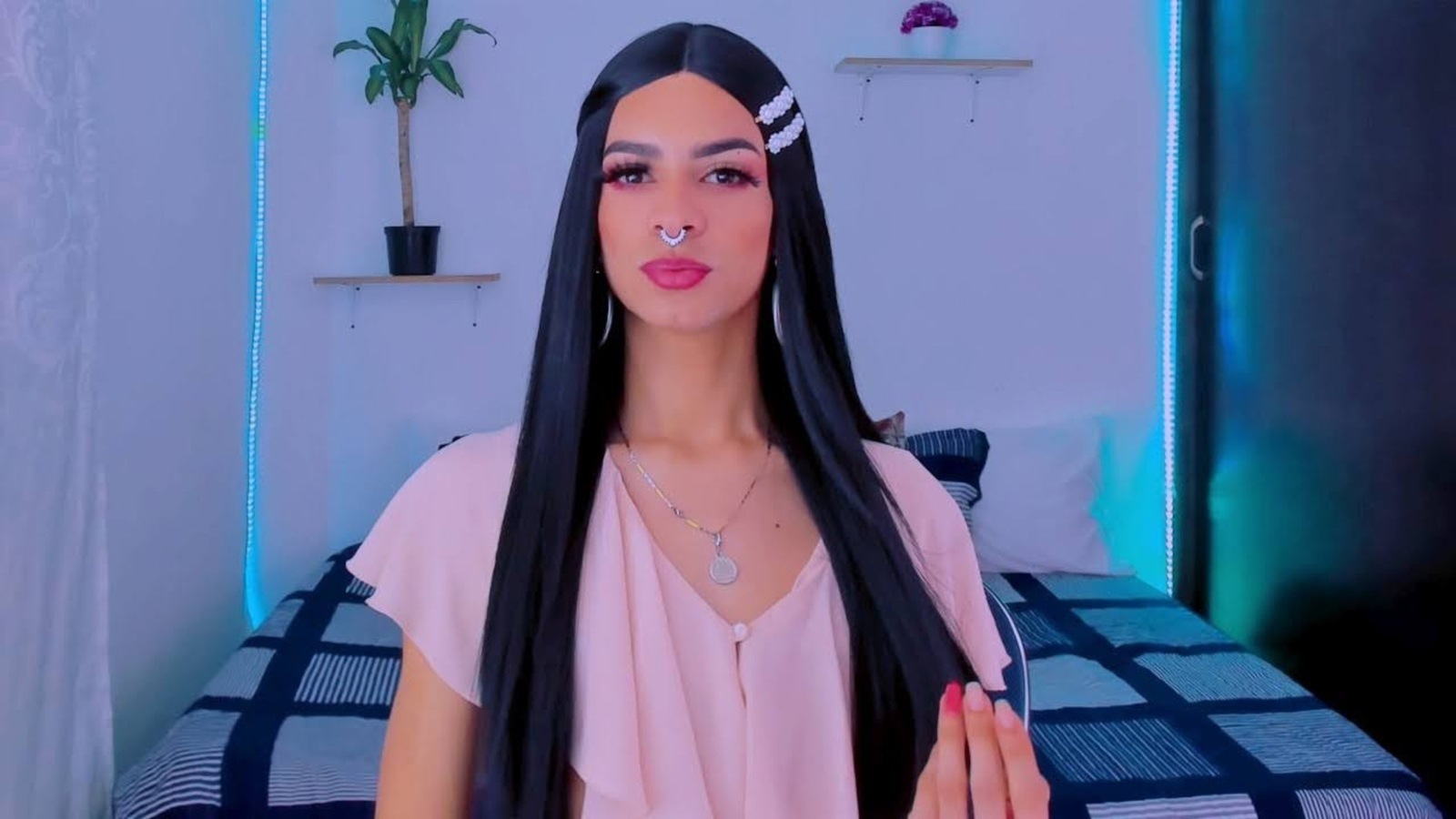 Speak with MelinaSwan Live