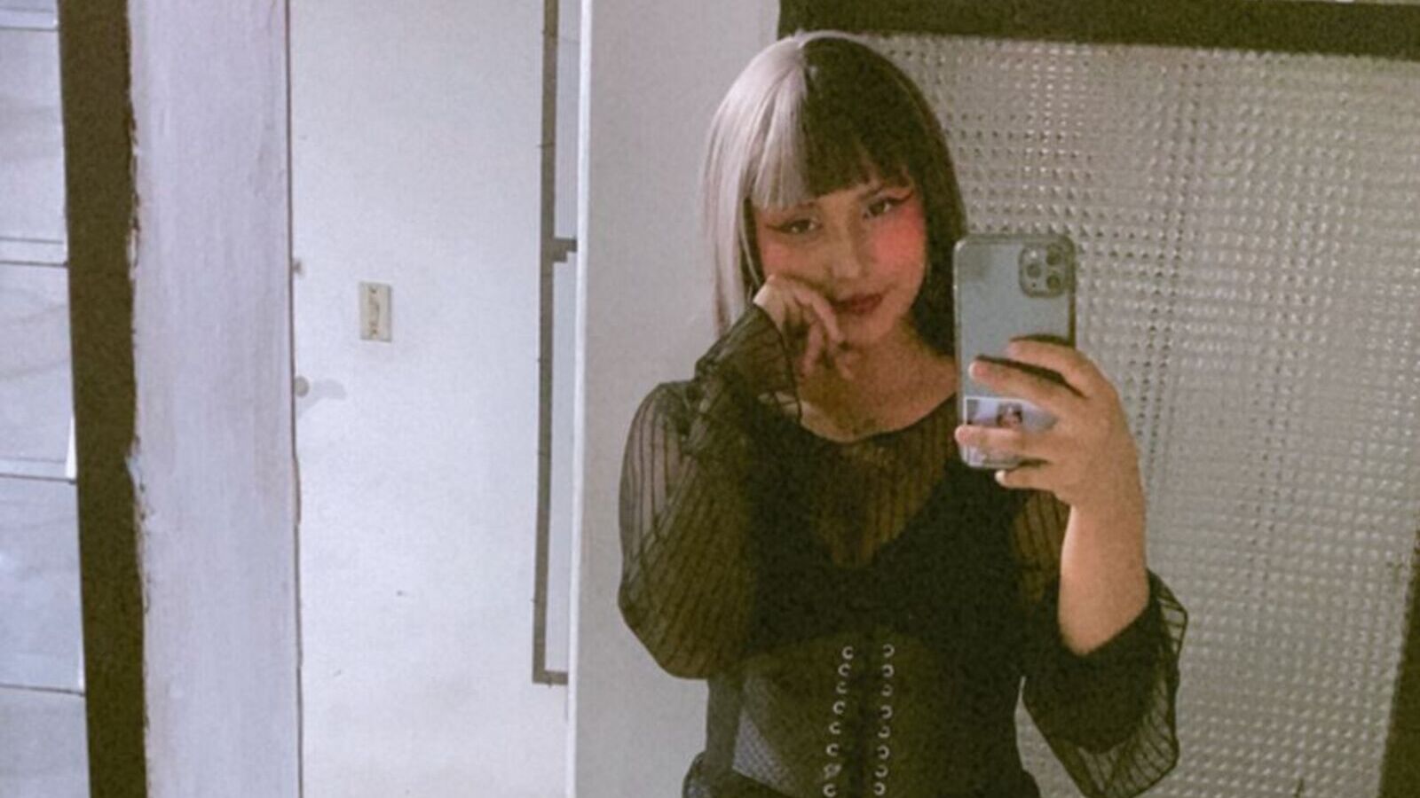 Speak with OdetteSuarez Live