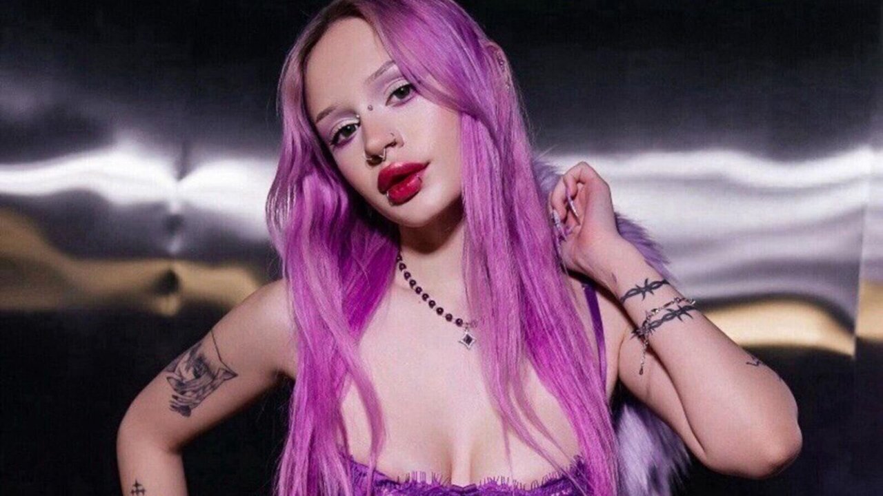 Speak with PurpleLili Live