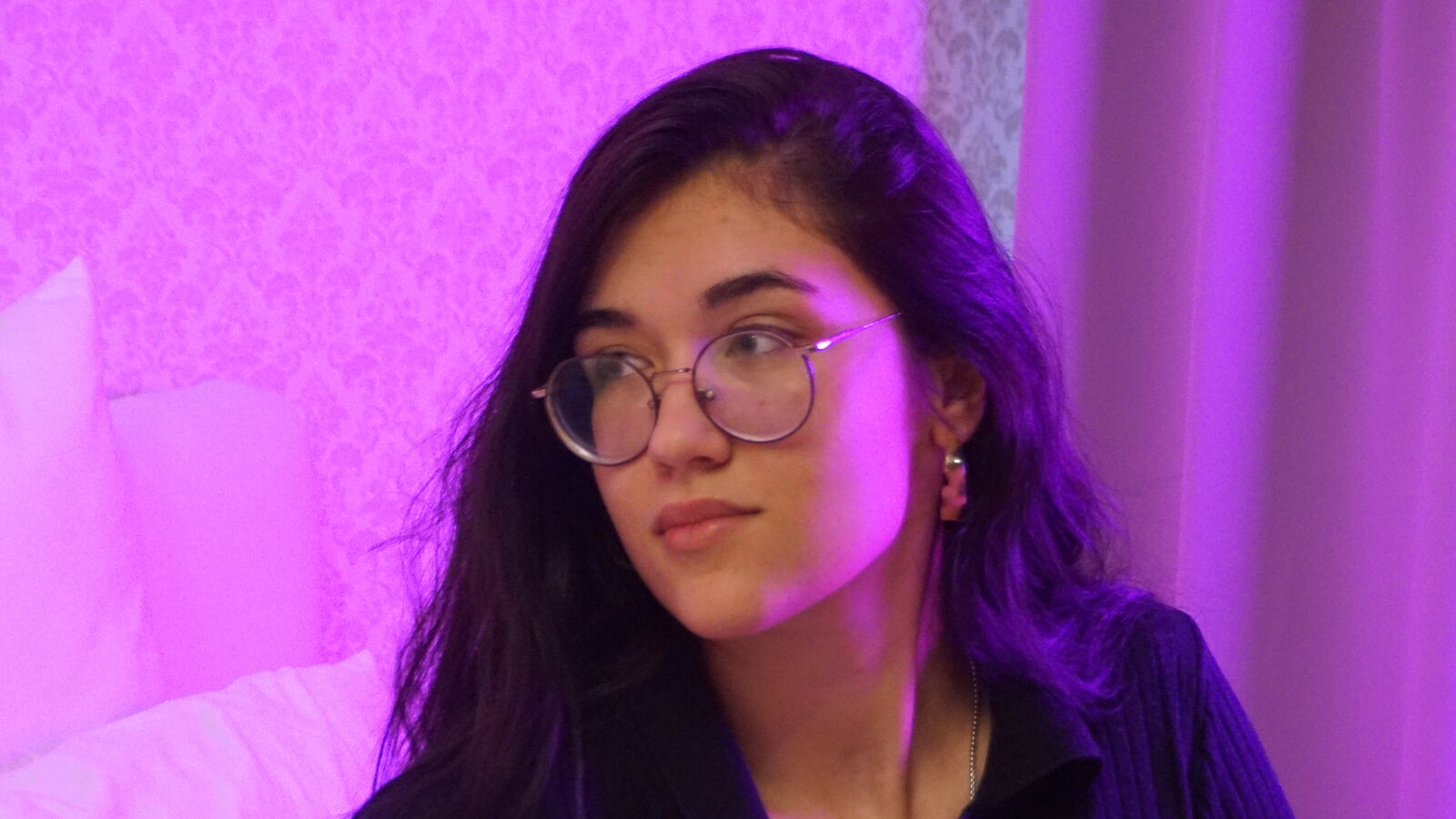 Speak with RachelBroms Live