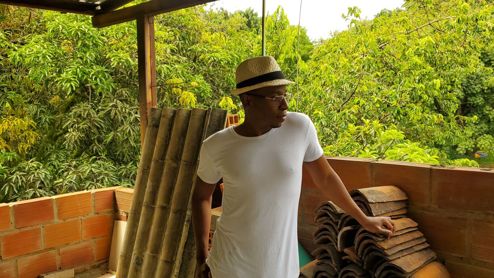 Speak with RichardMillan Live