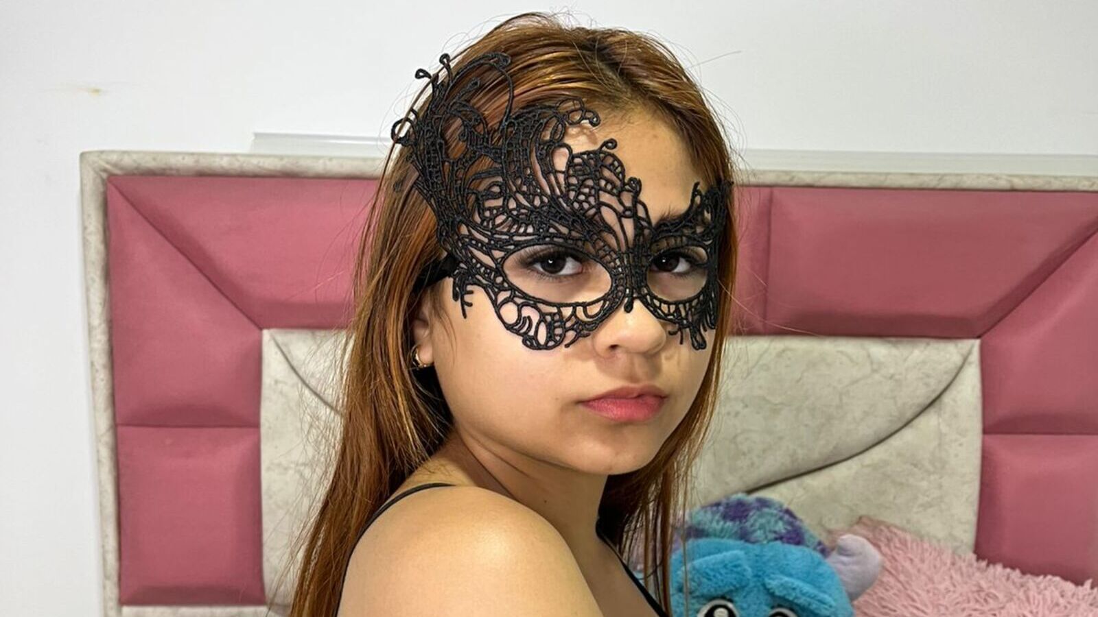 Speak with RubyLunna Live