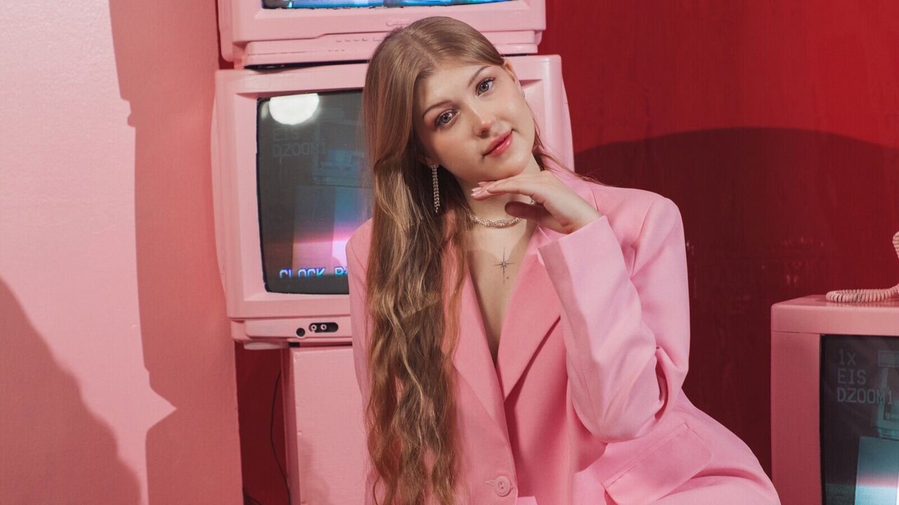 Speak with StellaForbs Live