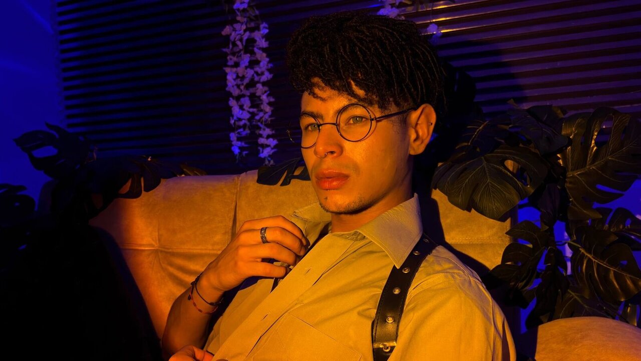 Speak with ThiagoSaenns Live