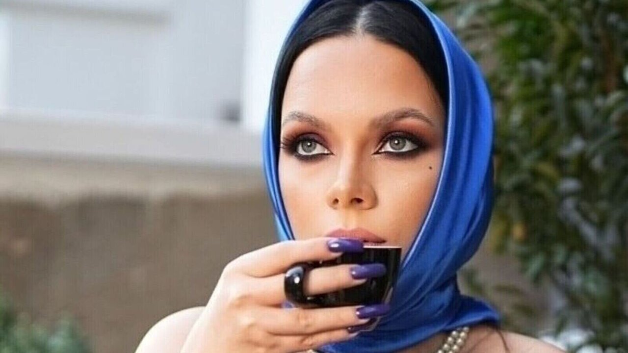 Speak with VictoriaMinha Live